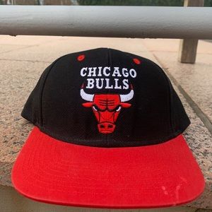 Vintage adidas Chicago Bulls SnapBack
